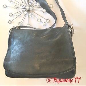 Coach Vintage Legacy Hobo Bag ❤️❤️❤️